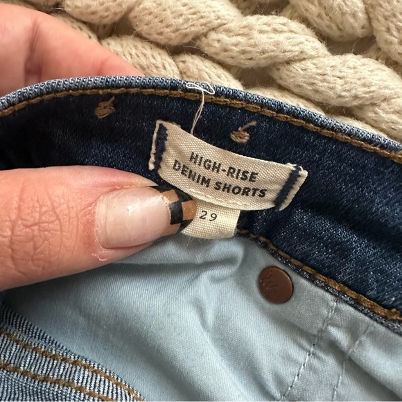 High-rise denim short - Picture 3 of 6